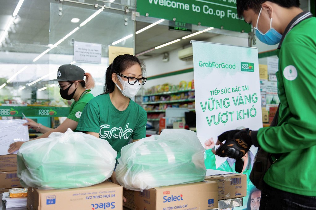 Grab đã triển khai chương trình “Tiếp sức bác tài - Vững vàng vượt khó