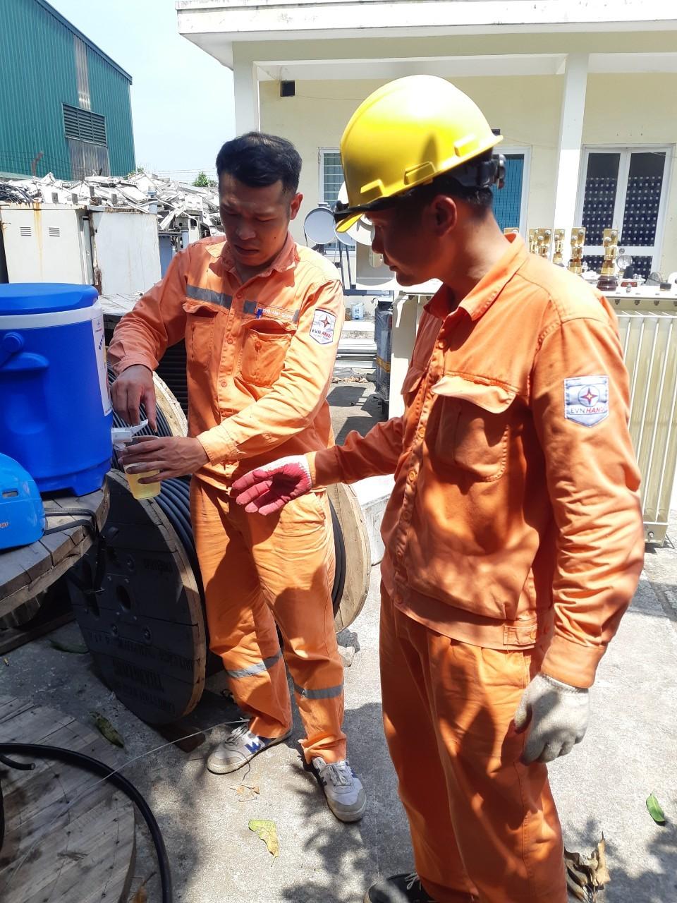 Ngoài đồng hành với cán bộ, công nhân viên trong công ty, chương trình