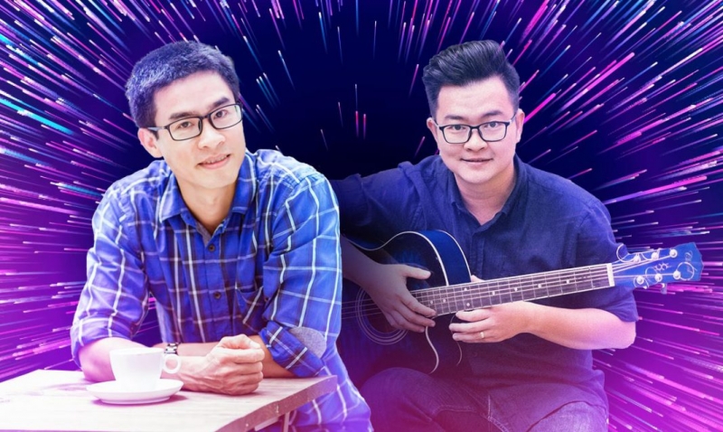 Nguyễn Minh Cường bắt tay cùng nhà thơ Nguyễn Phong Việt (bên trái) khởi động mùa 2 cho dự án Music diary