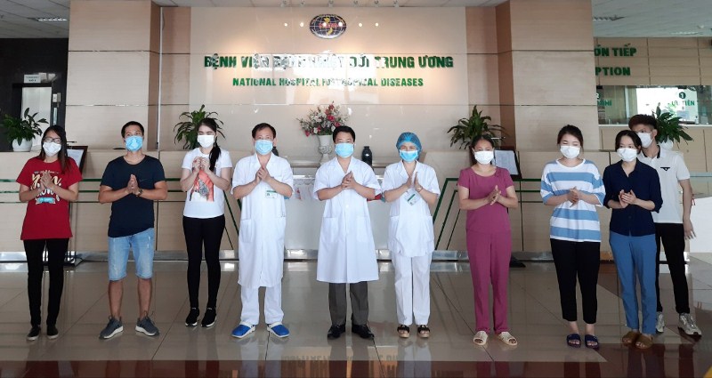 Thêm 8 người mắc Covid-19 được công bố khỏi bệnh
