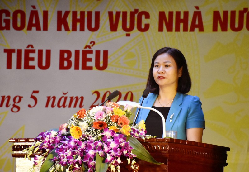 Ủy viên Ban Thường vụ, Trưởng ban Dân vận Thành uỷ Hà Nội Nguyễn Thị Tuyến phát biểu tại Hội nghị