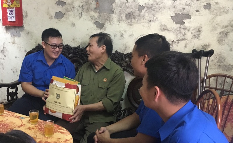 Nguyễn Đăng Khoa luôn phát huy tinh thần gương mẫu của một đảng viên trẻ