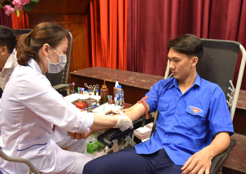 Ngày hội hiến máu tình nguyện