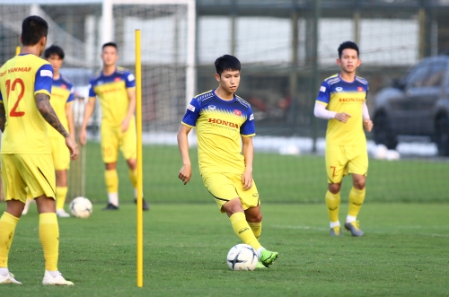 Đình Trọng trước đó đã tái phát chấn thương sau vòng chung kết U23 châu Á 2020.