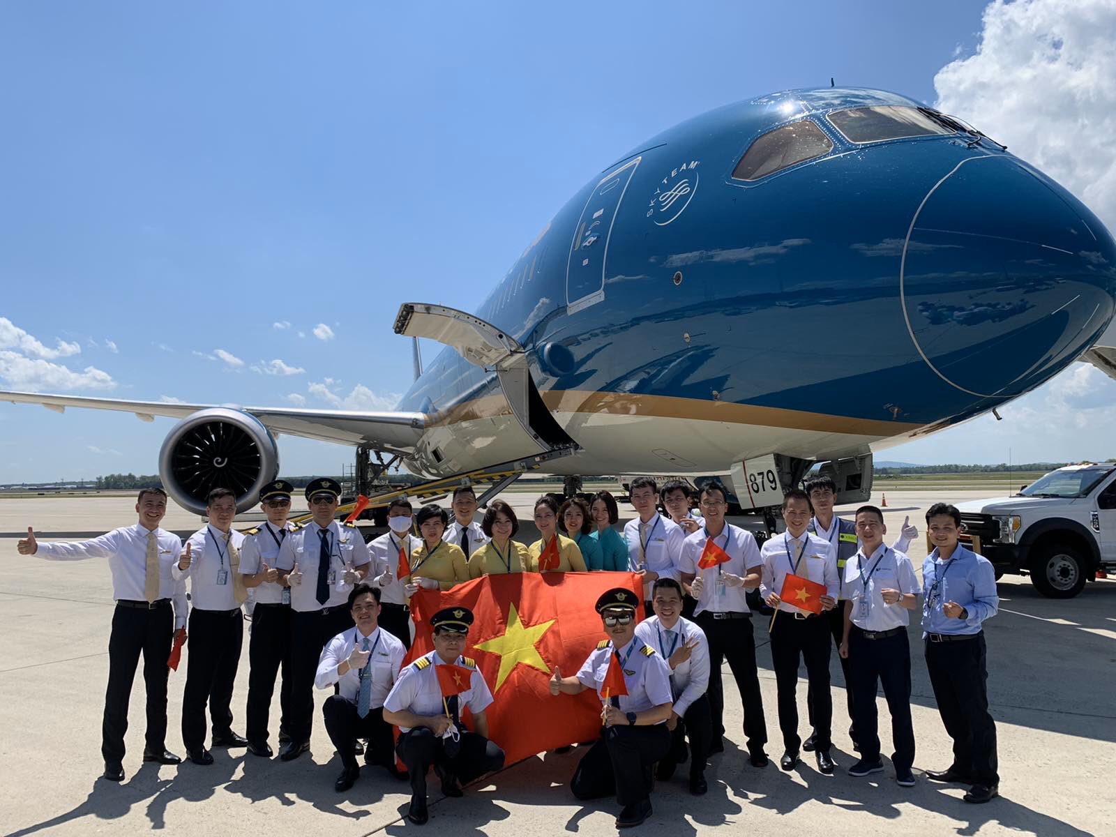 Vietnam Airlines thực hiện 2 chuyến bay đưa công dân Việt Nam tại Hoa Kỳ và Châu Âu hồi hương
