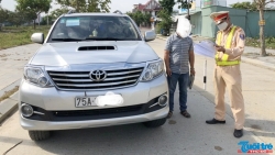 Đà Nẵng: Xử phạt tài xế vận chuyển hành khách "chui"