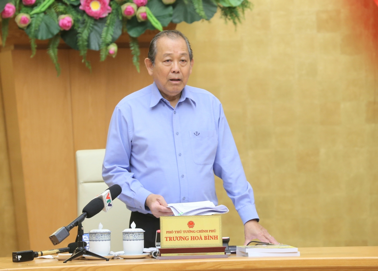 Uỷ viên Bộ Chính trị, Phó Thủ tướng Thường trực Chính phủ Trương Hòa Bình, Trưởng Ban Chỉ đạo Cải cách hành chính của Chính phủ, phát biểu tại hội nghị