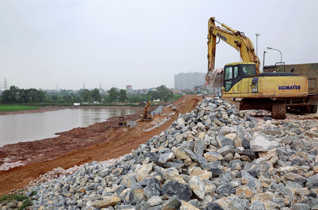 Hà Nội: Chỉ đạo quyết liệt, tạo niềm tin cho người dân trong xử lý vi phạm về đê điều