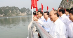 Quảng Ninh: Thủ tướng cắt băng khánh thành cầu Bài Thơ và đường bao biển Trần Quốc Nghiễn