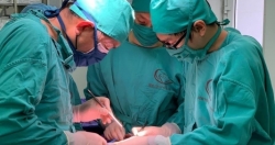 Quảng Ninh: Phẫu thuật thành công cho bé 4 tháng tuổi có nang ruột đôi hiếm gặp