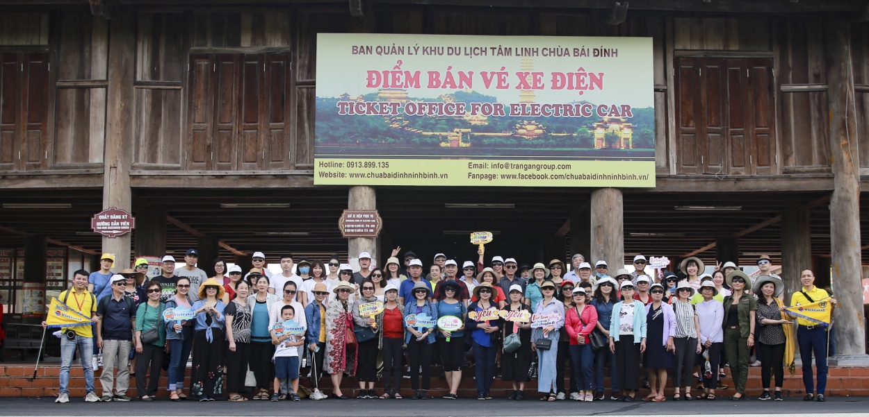 Doanh nghiệp “chơi lớn” tặng tour du lịch cho khách hàng