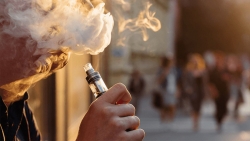 Tác hại của thuốc lá điện tử với thế hệ trẻ