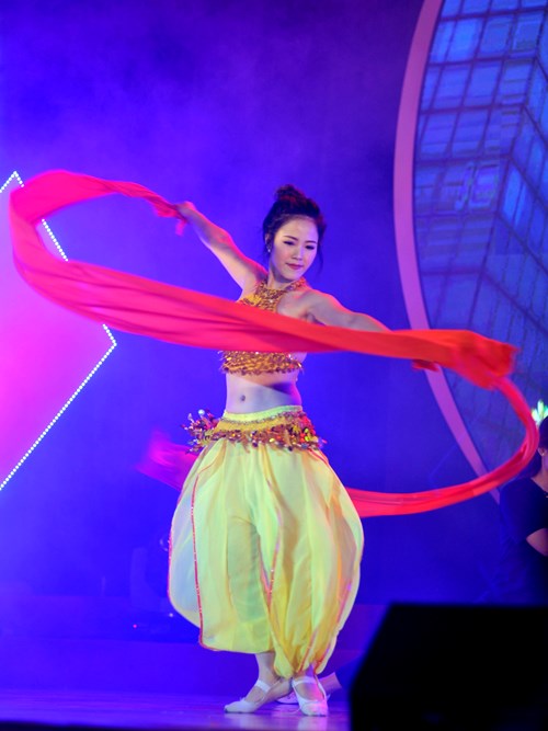 Lộ diện nữ sinh đẹp nhất Đại học Xây dựng