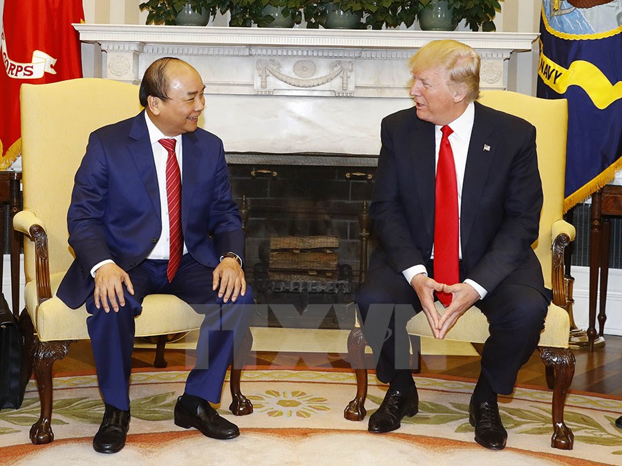 Hình ảnh Tổng thống Hoa Kỳ Donald Trump đón Thủ tướng Nguyễn Xuân Phúc ảnh 2