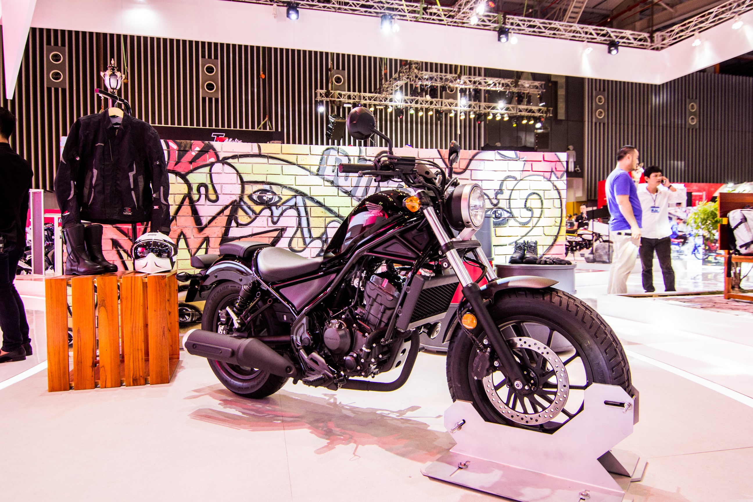 Honda Rebel 300 2017 sẽ được phân phối tại Việt Nam với giá 160 triệu đồng?