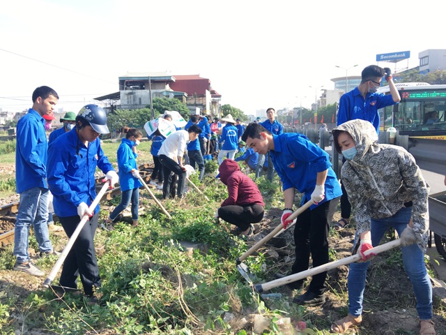 Huyện đoàn Thanh Trì ra quân Chiến dịch thanh niên tình nguyện Hè 2017