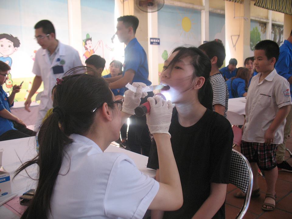 Ngày hội chăm sóc sức khỏe răng miệng học đường 2017