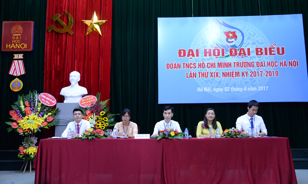 Đ/c Vương Thị Thu Hằng giữ chức Bí thư Đoàn TN Trường Đại học Hà Nội