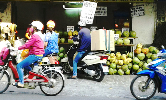 Hà Nội thời tiết nắng nóng các loại nước giải nhiệt “lên ngôi”