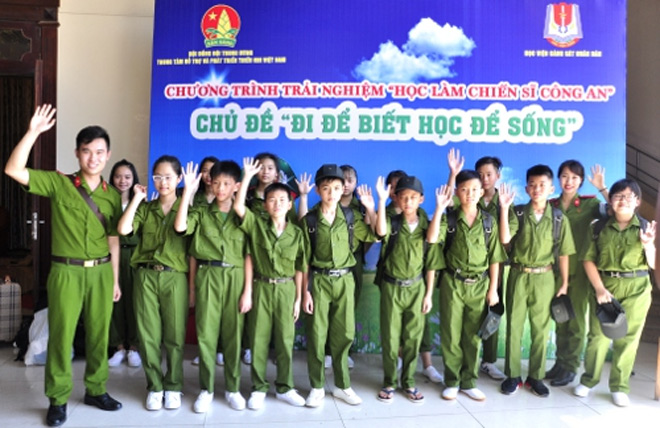 148 chiến sĩ nhí tham gia chương trình giáo dục trải nghiệm