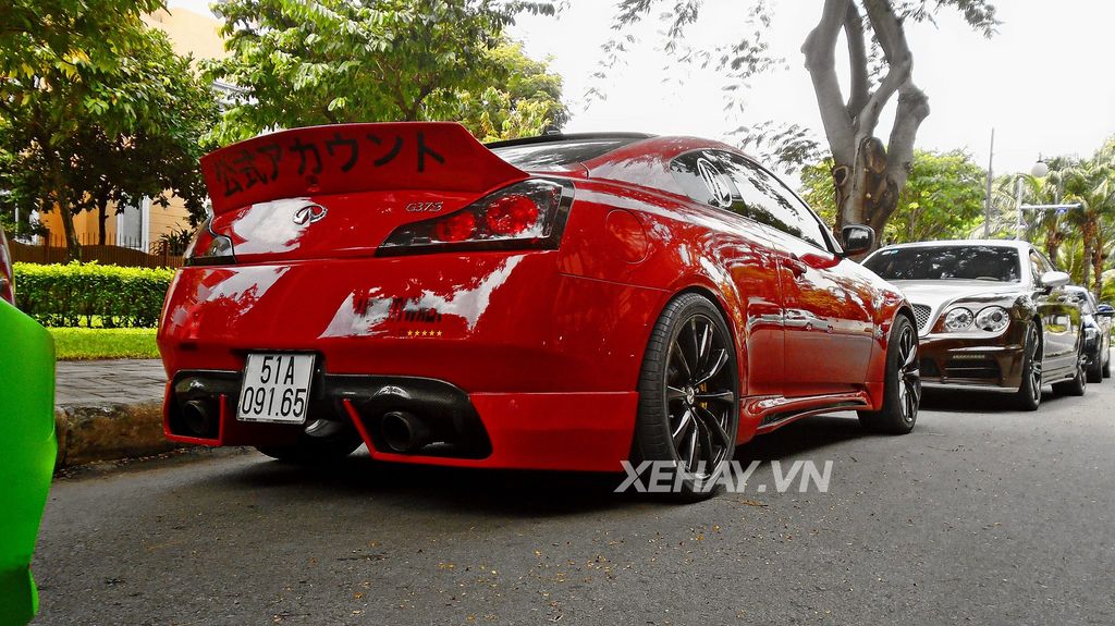 Infiniti G37 đỏ cuốn hút mọi ánh nhìn với phong cách Liberty Walk