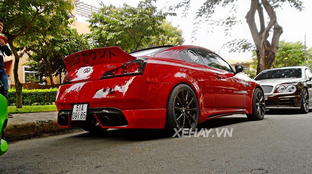 Infiniti G37 đỏ cuốn hút mọi ánh nhìn với phong cách Liberty Walk