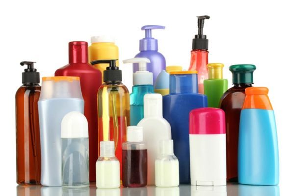 Hóa chất trong dầu gội đầu, mỹ phẩm có thể gây ung thư