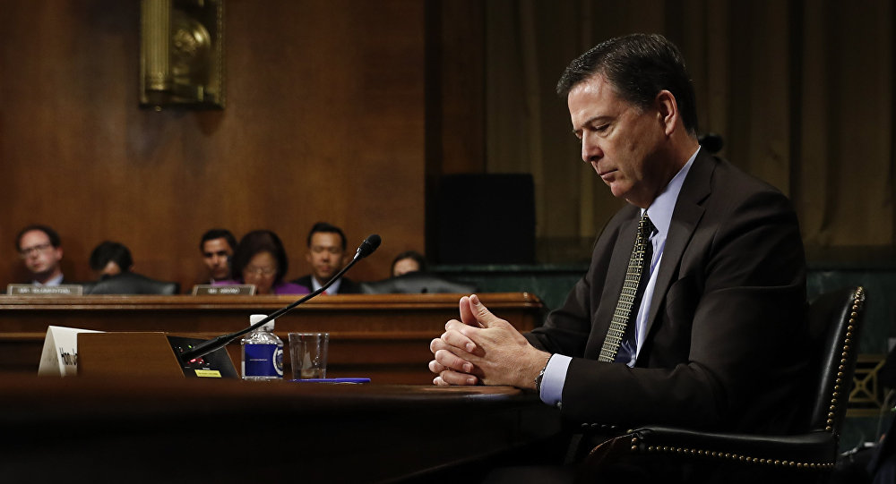 Những tiết lộ chấn động của cựu Giám đốc FBI