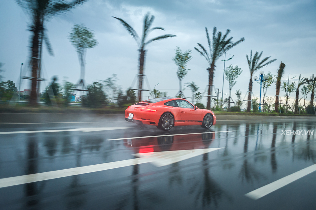 [ĐÁNH GIÁ XE] Porsche 911 Carrera 2017 - Biểu tượng bất diệt