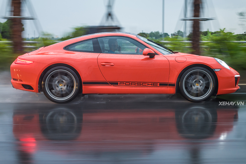 [ĐÁNH GIÁ XE] Porsche 911 Carrera 2017 - Biểu tượng bất diệt