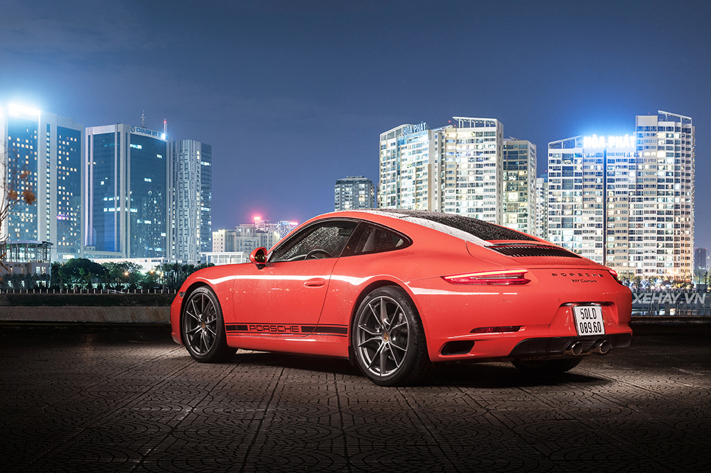 [ĐÁNH GIÁ XE] Porsche 911 Carrera 2017 - Biểu tượng bất diệt