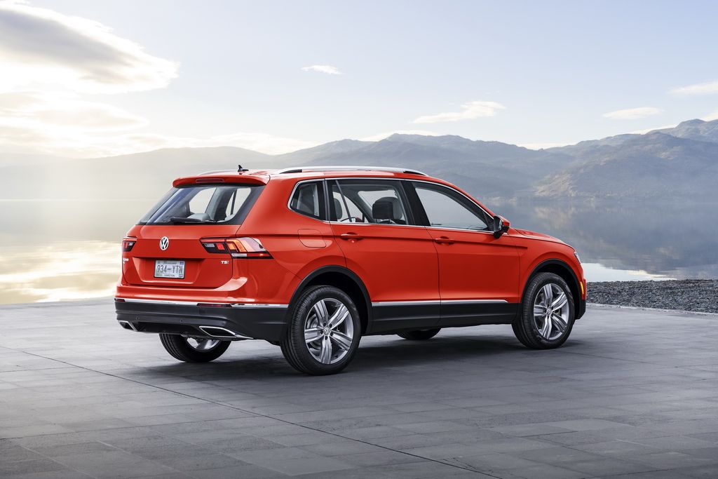 Volkswagen Tiguan 2018 có giá bán khởi điểm chỉ từ 576 triệu VNĐ tại Mỹ