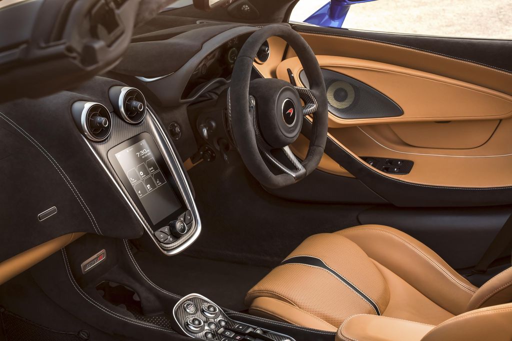 McLaren 570S Spider 2018 giá 3,7 tỷ chính thức 
