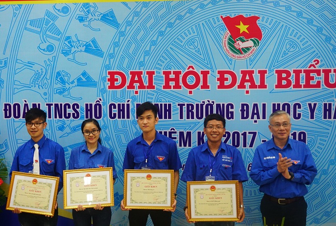Đồng chí Đỗ Nam Khánh giữ chức Bí thư Đoàn trường Đại học Y Hà Nội