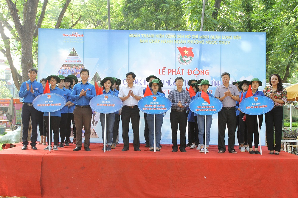 Tuổi trẻ phường Ngọc Thụy ra quân chiến dịch Mùa hè thanh niên tình nguyện 2017