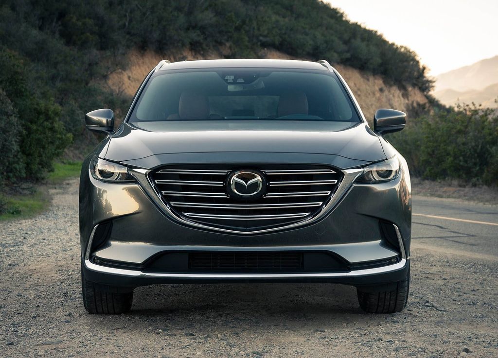 Mazda CX-9 trở thành một trong những chiếc xe đường phố an toàn nhất