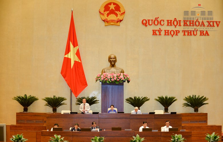 Quốc hội biểu quyết thông qua 6 luật và nghị quyết