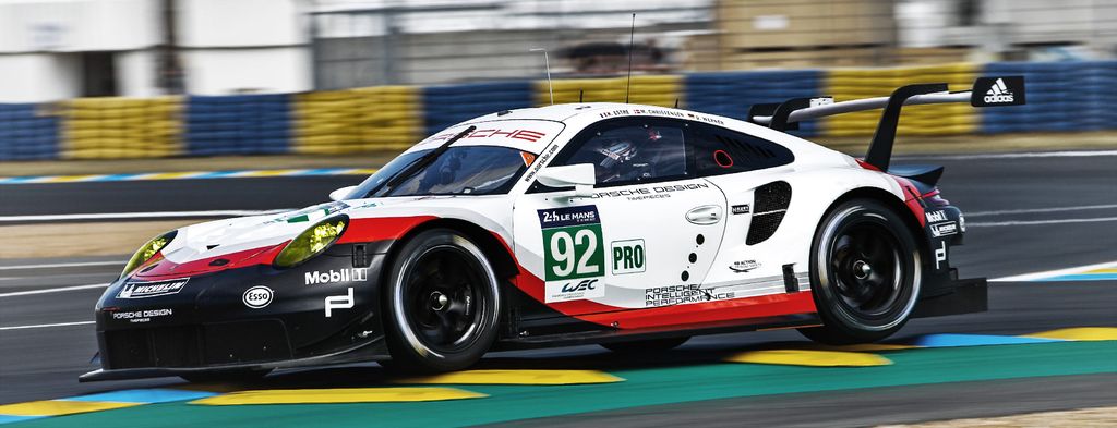 Porsche bứt phá ngoại mục ở chặng cuối, giành chiến thắng chung cuộc lần thứ 19 tại Le Mans