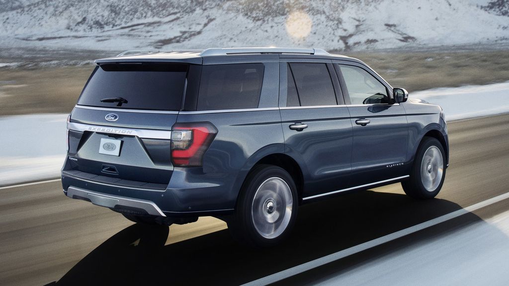 Ford Expedition 2018 có giá bán lẻ dao động từ 1,2 - 1,8 tỷ VNĐ