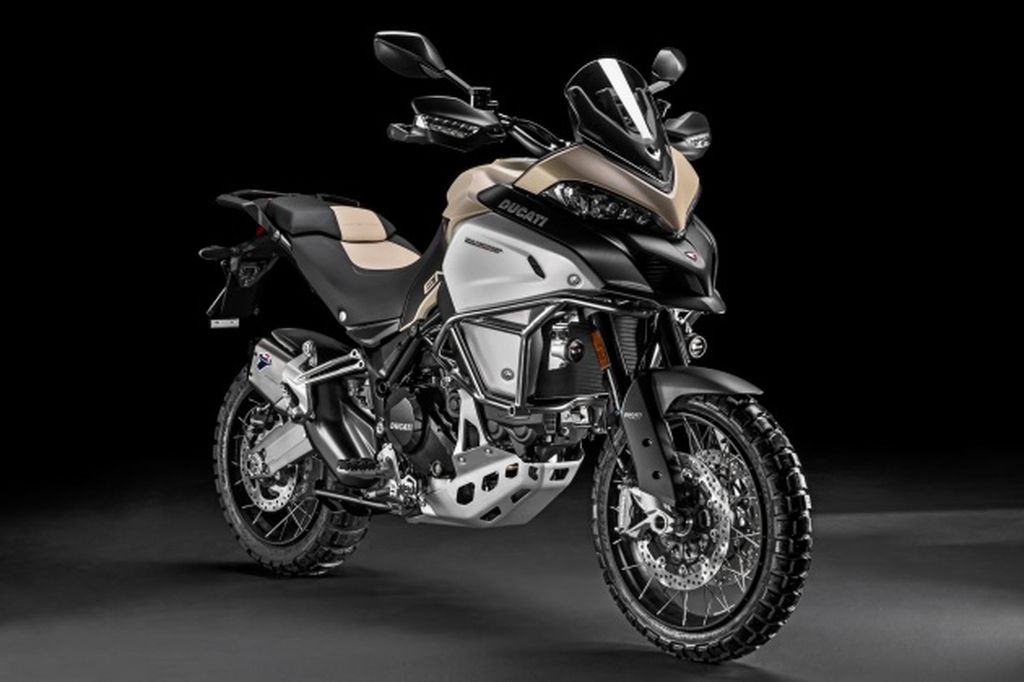 Ducati Multistrada 1200 Enduro Pro 2017 - câu trả lời dành cho BMW 1200 GS Rallye