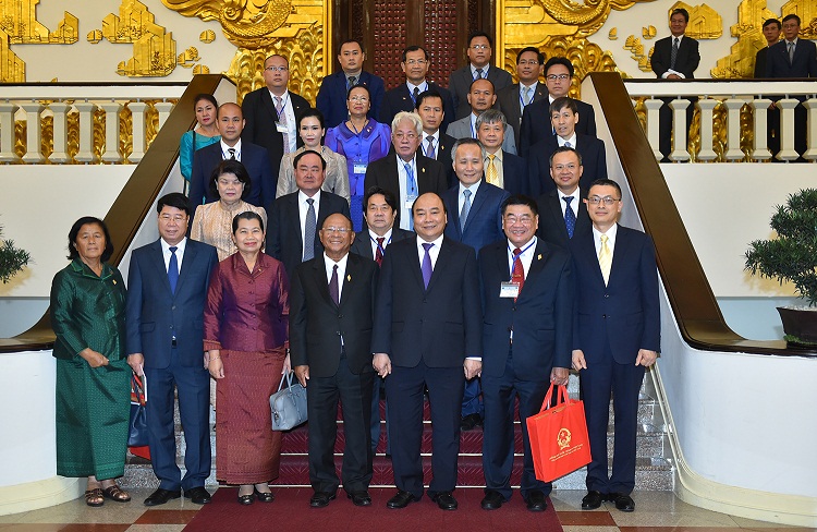 Việt Nam là một đối tác thương mại, đầu tư hàng đầu của Campuchia.
