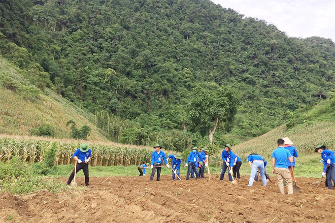 Ba Khan đẹp lắm, Hà Nội ơi!
