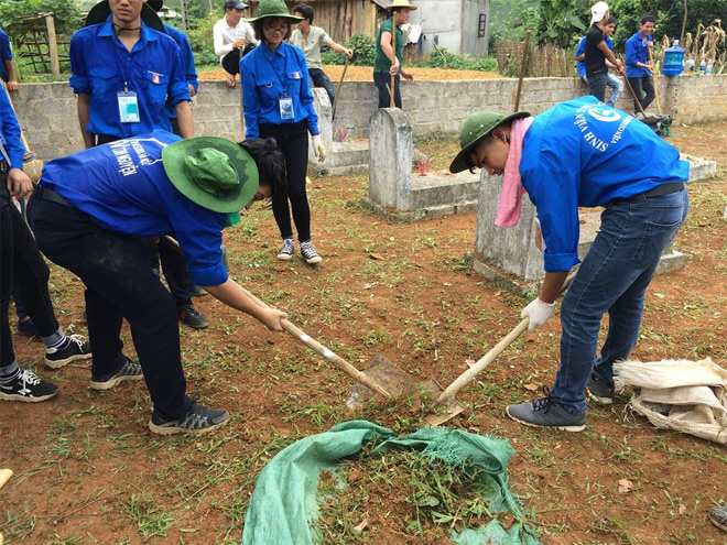 Ba Khan đẹp lắm, Hà Nội ơi!