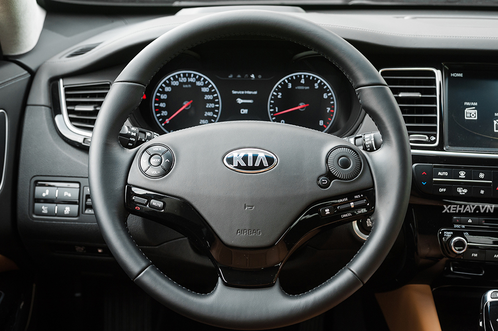 [ĐÁNH GIÁ XE] Kia Quoris 2017 - Bước chân vào lãnh địa xe sang