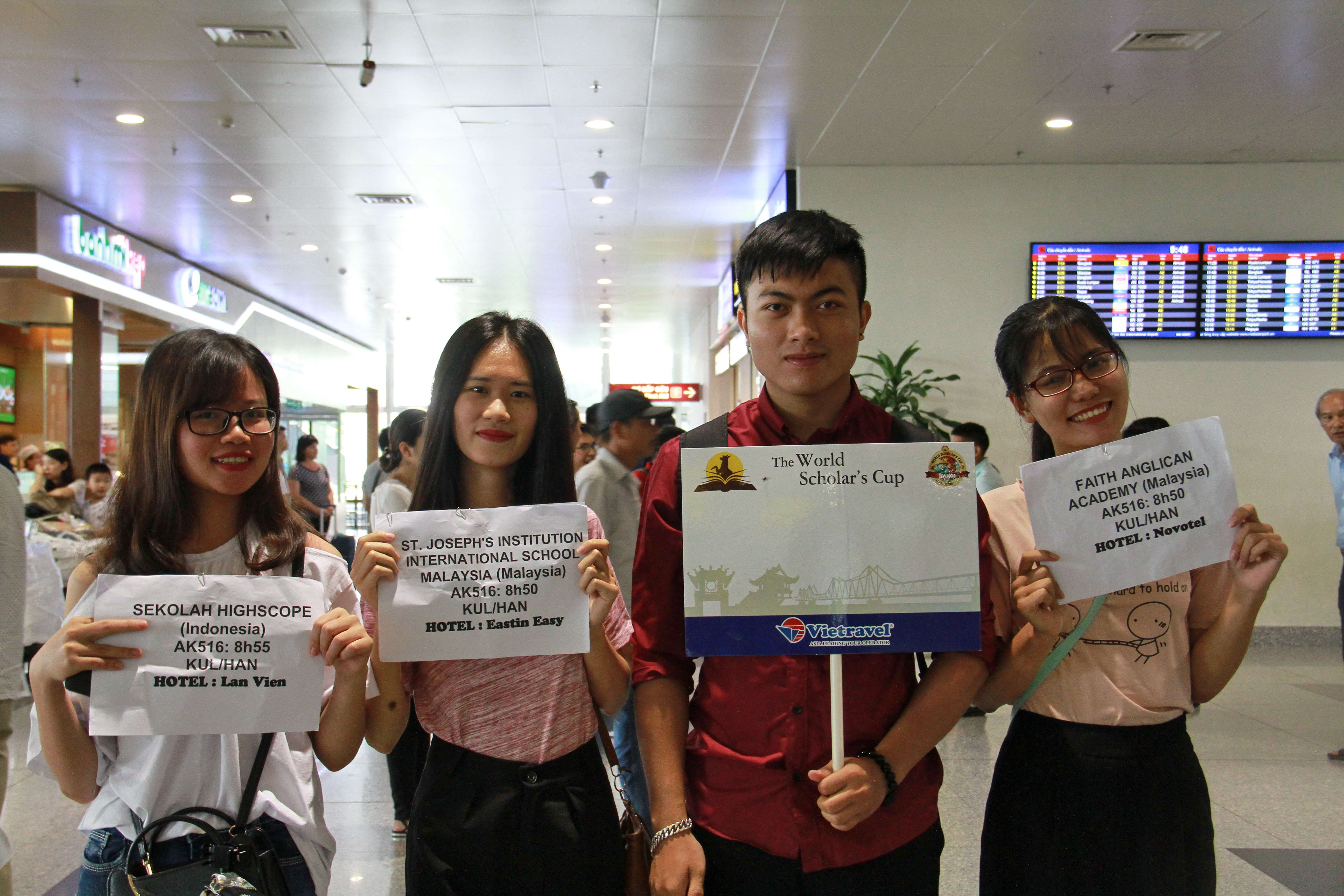 Vietravel đồng hành cùng Cuộc thi Hùng biện quốc tế World Scholar
