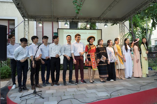 Lan tỏa văn hóa Việt tại Hungary