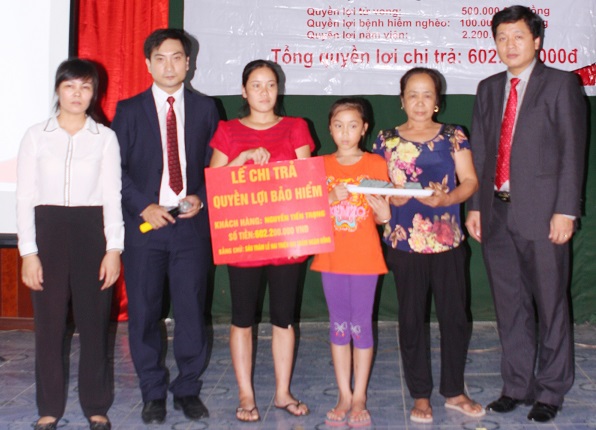 Prudetial chi trả hơn 600 triệu đồng cho gia đình khách hàng tại Hà Nội