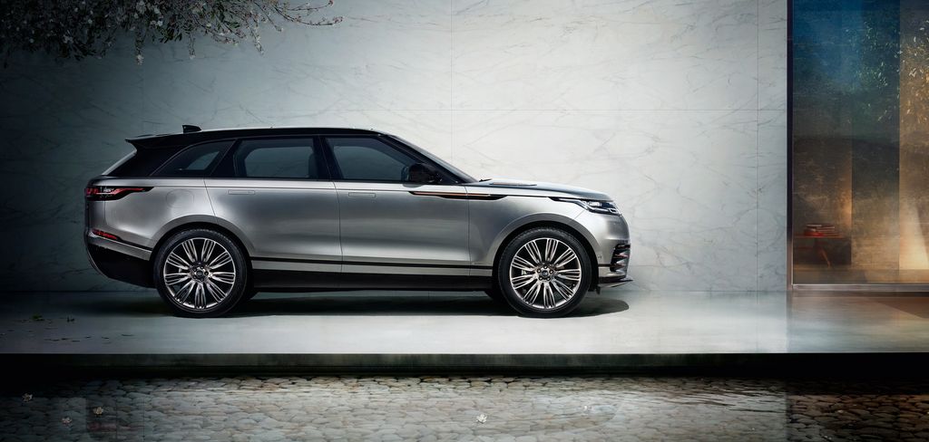 Range Rover Velar bổ sung thêm lựa chọn động cơ tăng áp 2.0 lít 296 mã lực mới