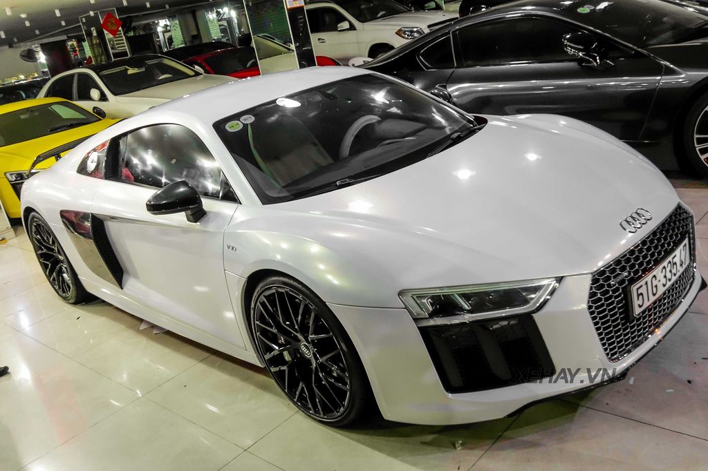 Bắt gặp Audi R8 V10 Plus đổi 