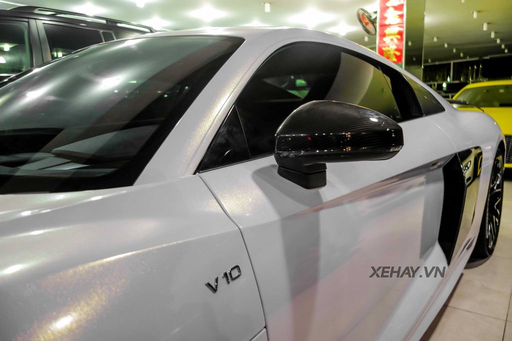Bắt gặp Audi R8 V10 Plus đổi 